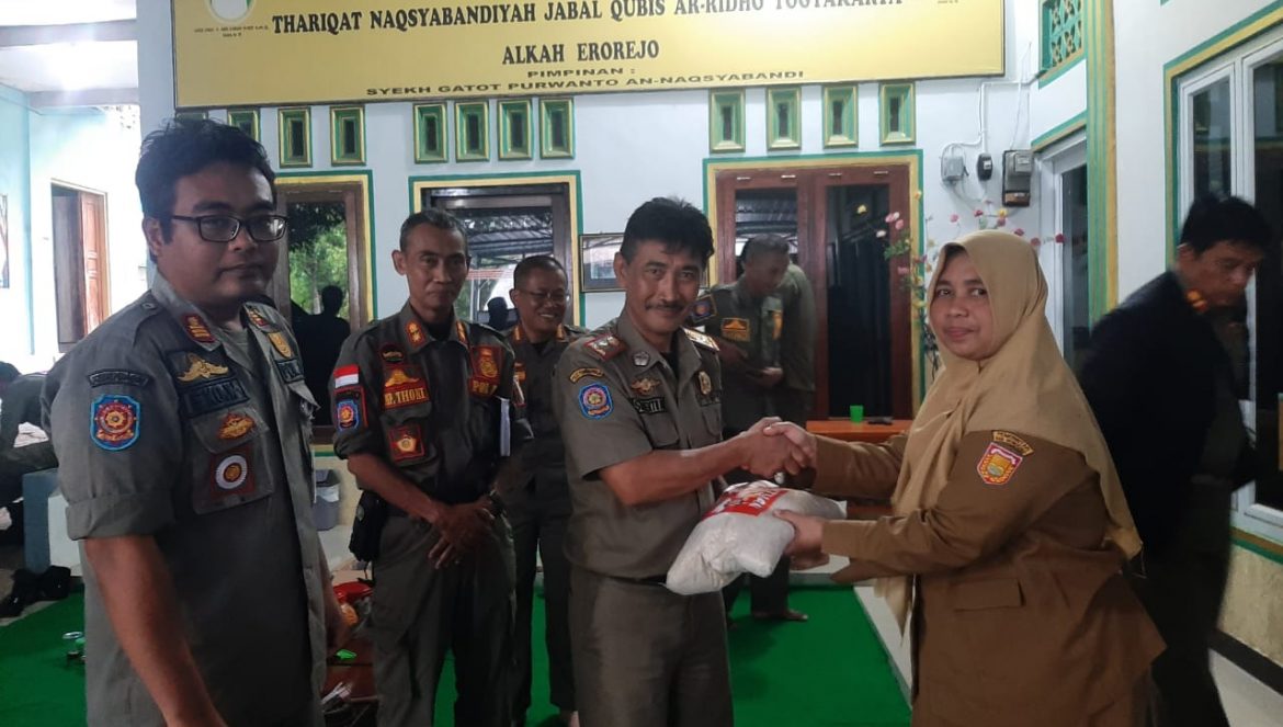 Satpol PP Wonosobo Bantu Yayasan Penampung ODGJ