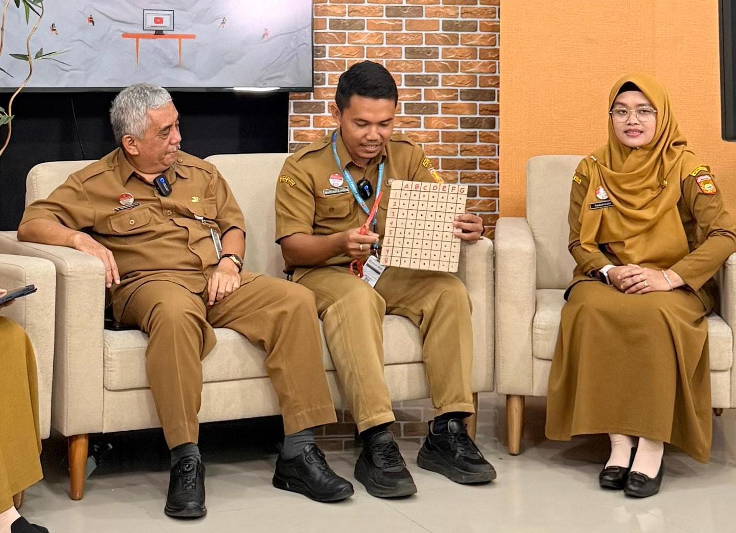 Talk Show Inspiratif 2026, Hardiknas Wonosobo, Sekolah Entrepreneur, Inovasi Guru, Pendidikan Karakter, WhatsApp Dinas Pendidikan, Web TV Wonosobo, Cegah Brain Rot