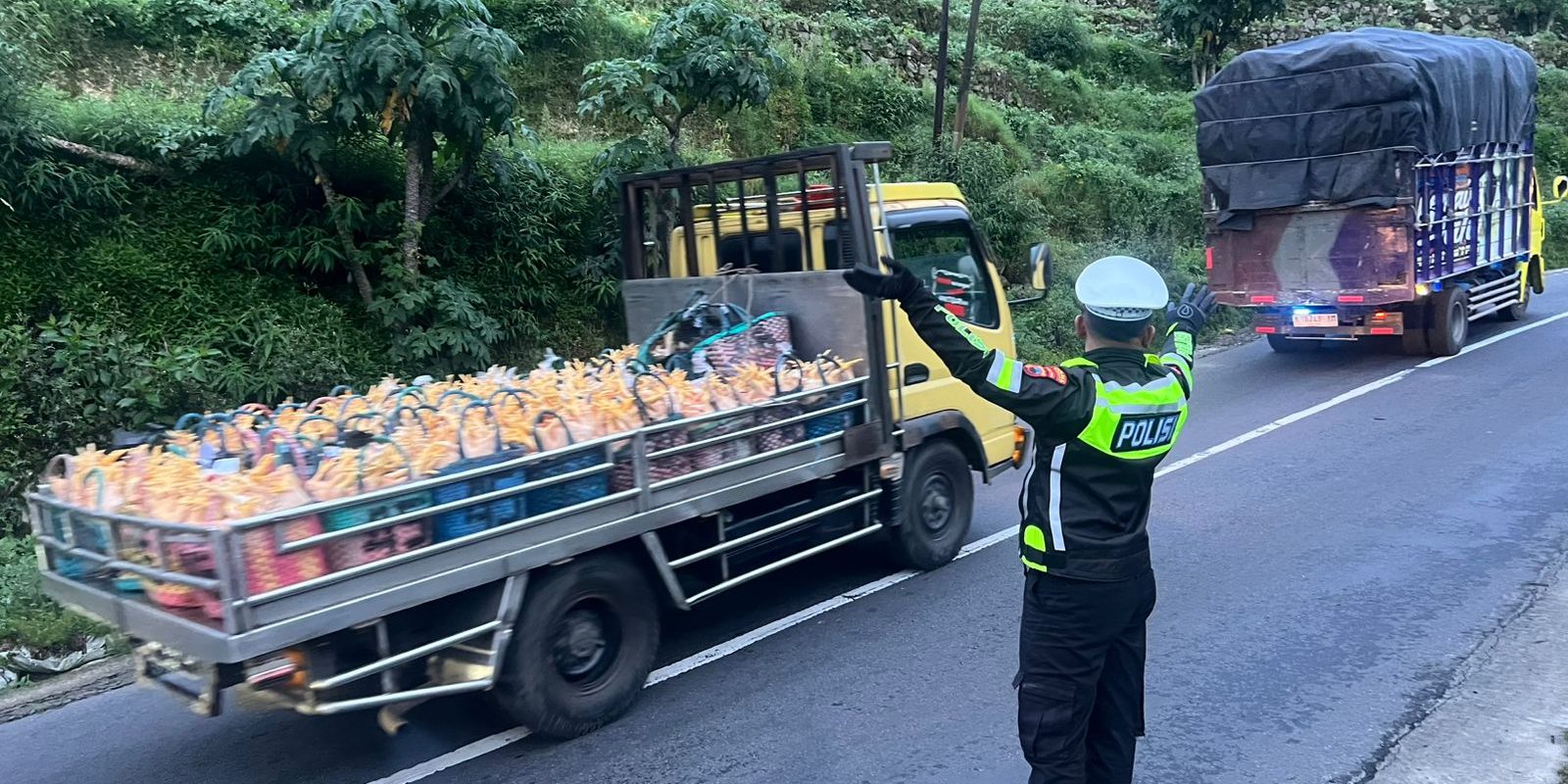 polres wonosobo, jalur wisata dieng, liburan akhir pekan, rekayasa lalu lintas, patroli kamtibmas