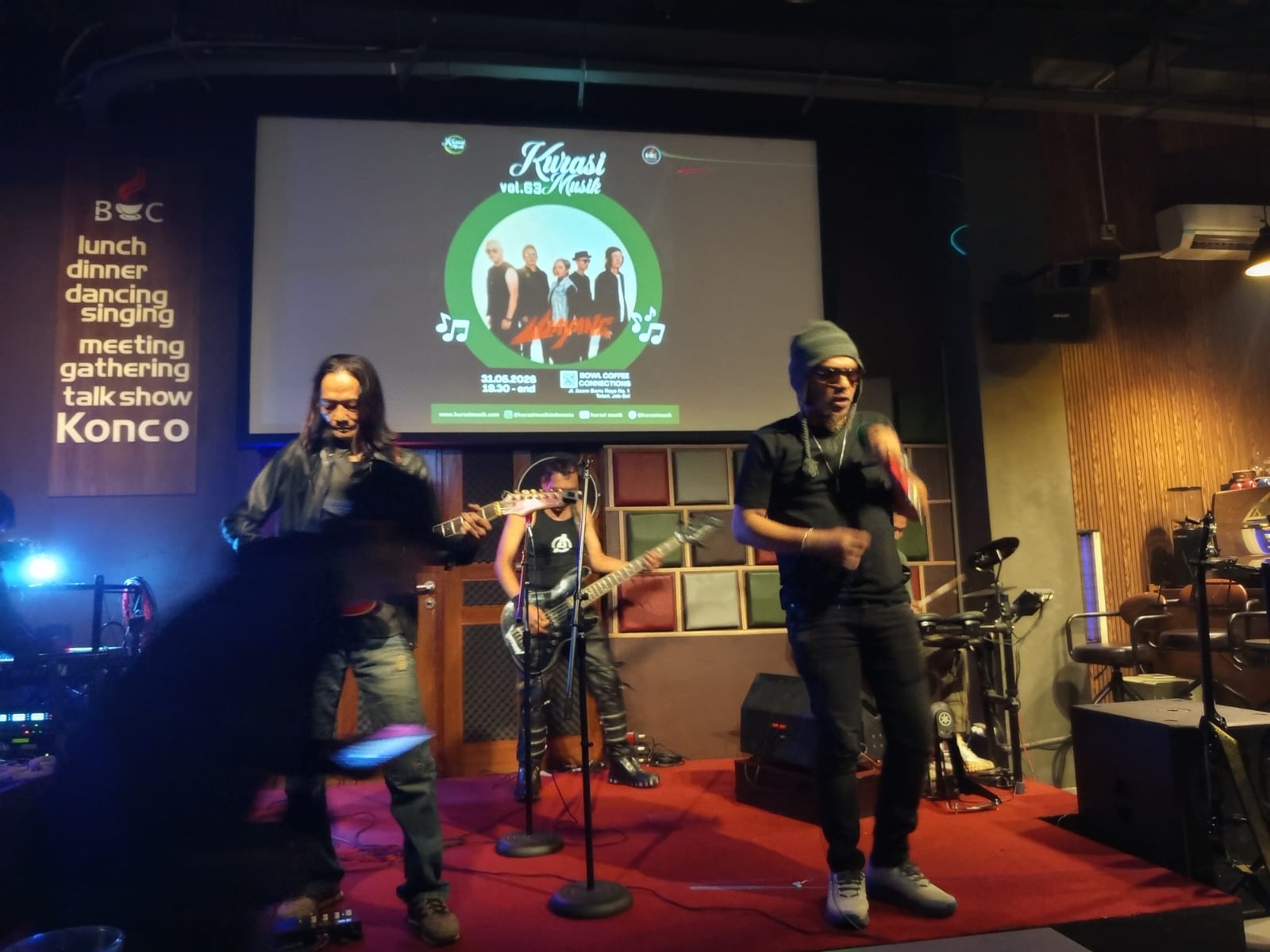kurasi musik indonesia jakarta, evaluasi musisi independen, referensi musik wonosobo, wayang band, stamina panggung musisi