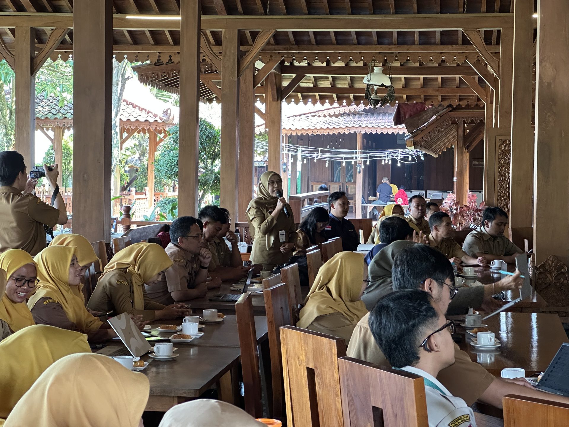 pengaduan masyarakat wonosobo, diskominfo wonosobo, pelayanan publik kedu, one andang wardoyo, tata kelola pemerintahan