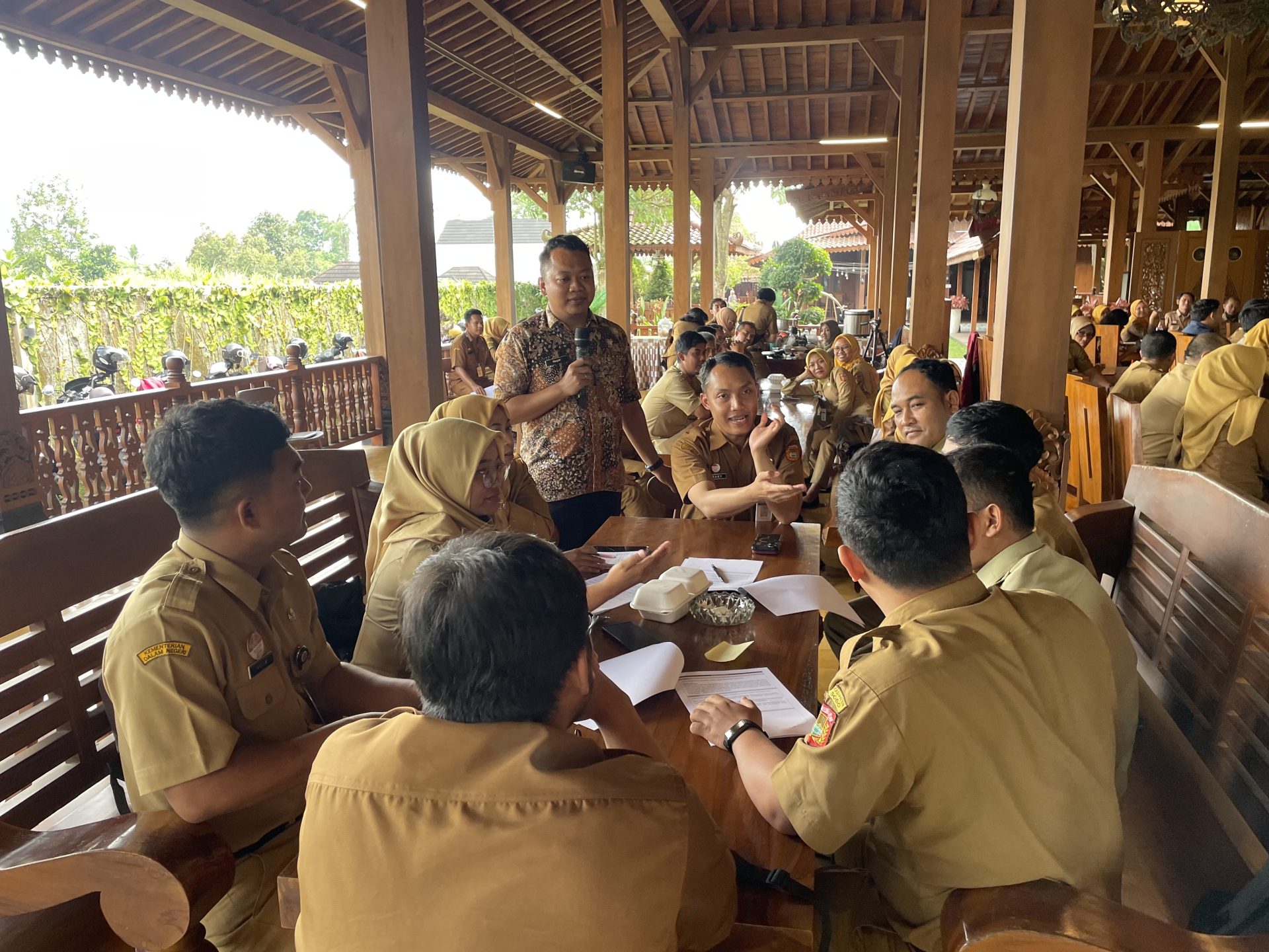 tata kelola aduan publik, ombudsman jawa tengah, kemendagri, one andang wardoyo, reformasi birokrasi kedu