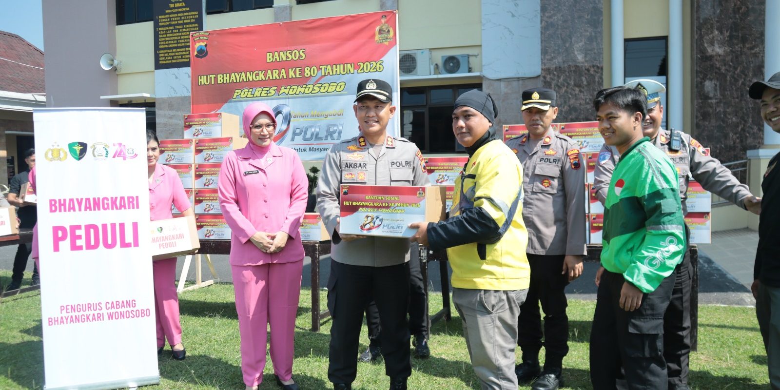 Hari Bhayangkara ke-80, Polres Wonosobo, Ojek Online, Bantuan Sembako, Jawa Tengah