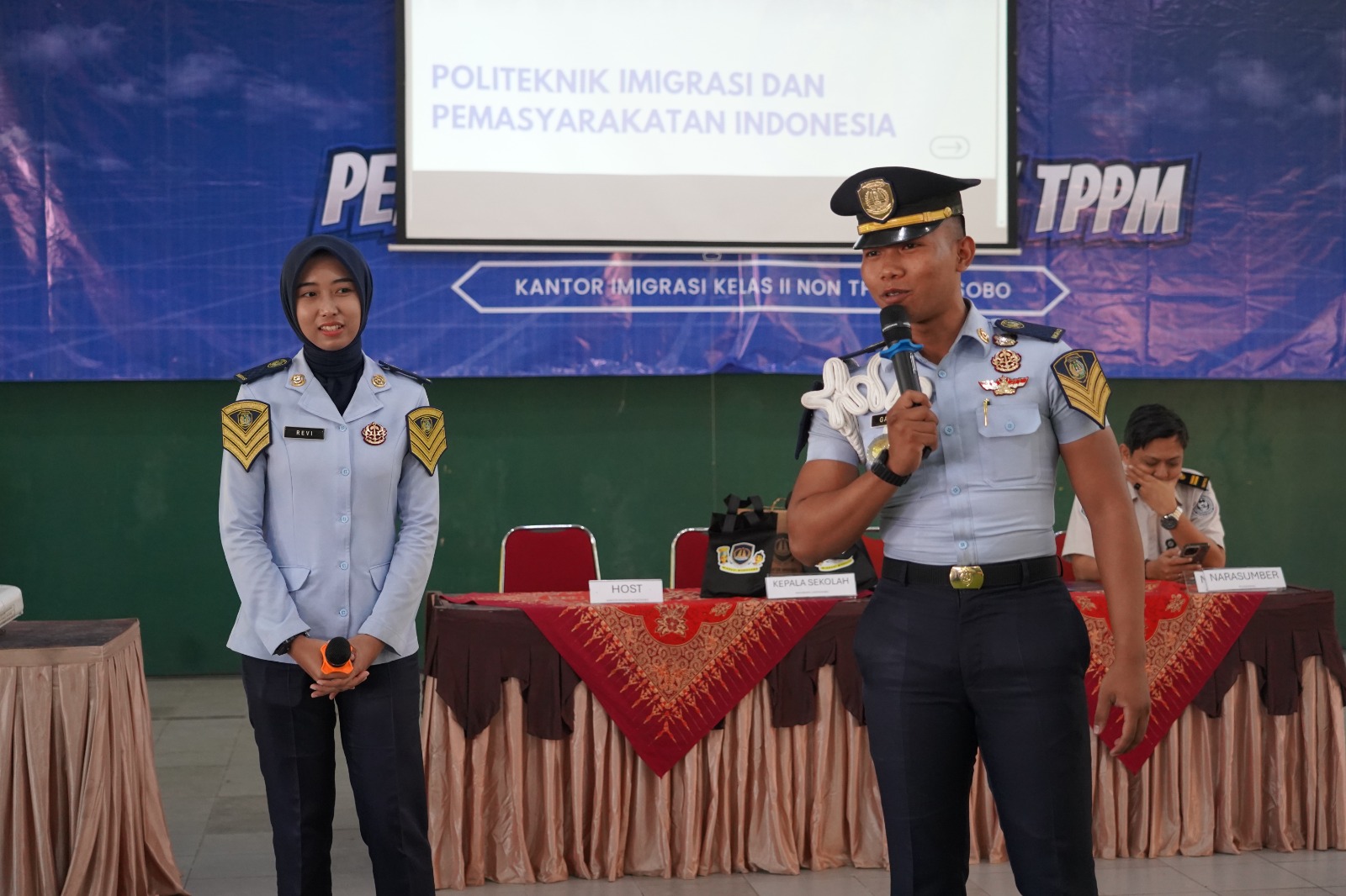 Perdagangan Orang, Pekerja Migran Ilegal, Lulusan SMA, SMAN 1 Wonosobo, Imigrasi Wonosobo