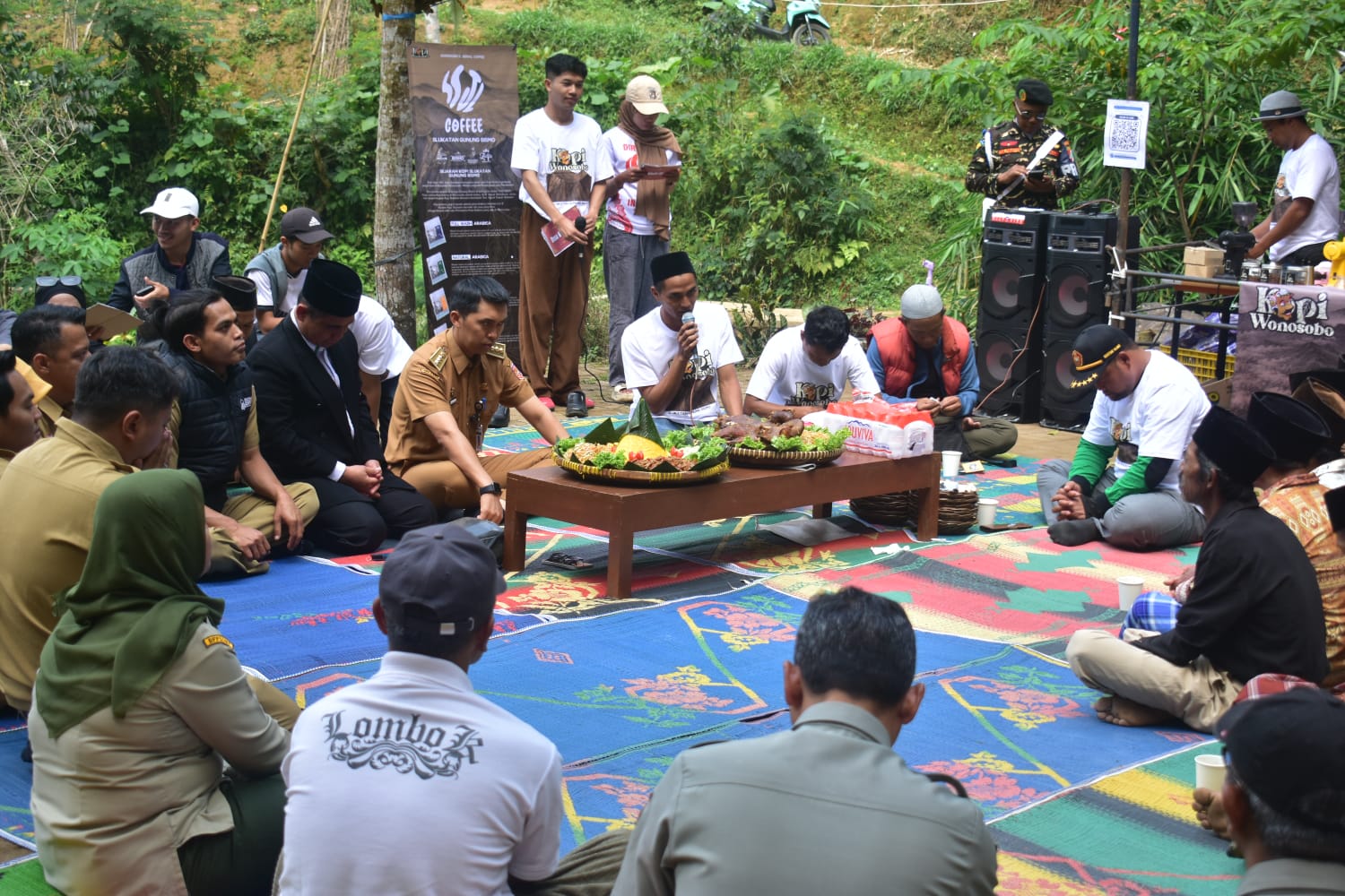 desa wisata slukatan, kopi lokal wonosobo, wisata alam mojotengah, air terjun tersembunyi, golek tholo